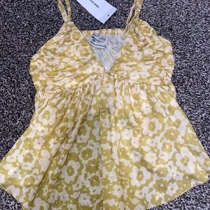 Cute little flowy shirt